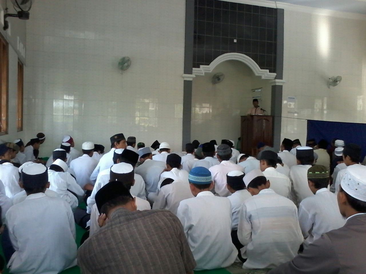 SABTU MALAM KAJIAN AKHLAK